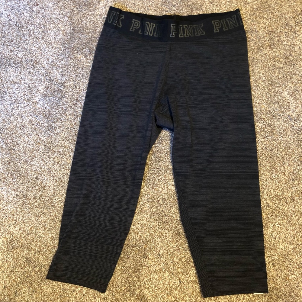 PINK Ultimate Capri Size M